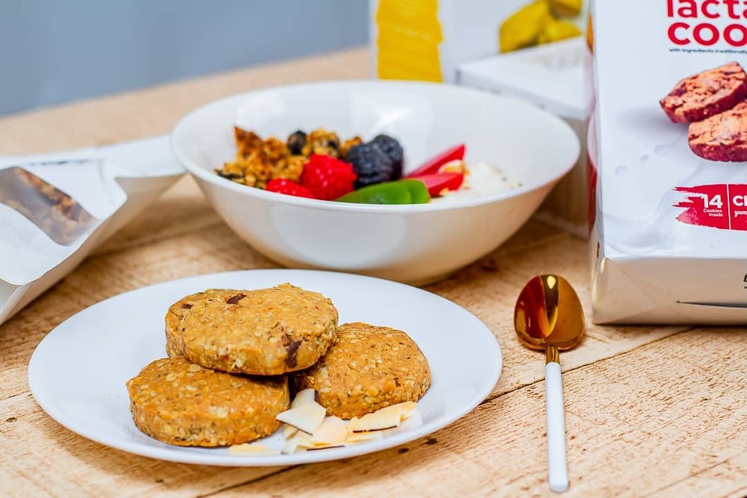 MilkMaid Homemade Oatmeal Cookies Coconut 350g - Image 2