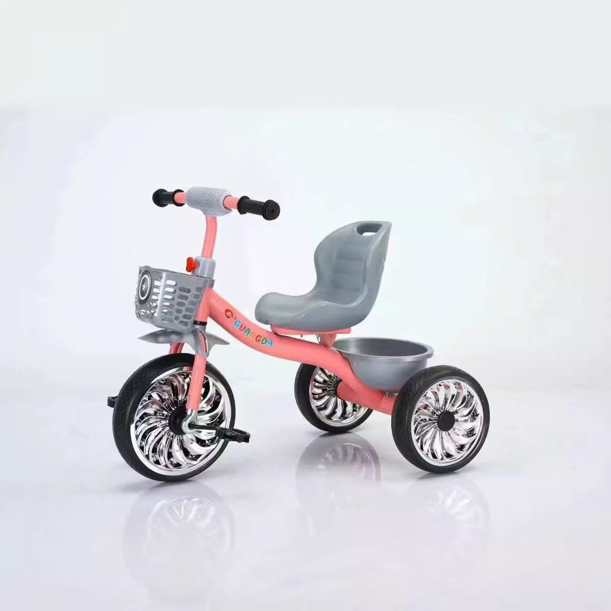 Kid's Tricycle with 2 baskets - Image 2